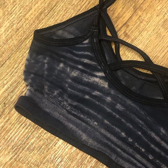 NWOT Free People Movement Black Bleach Barely There Seamless Yoga Sports Bra - Picture 12 of 15